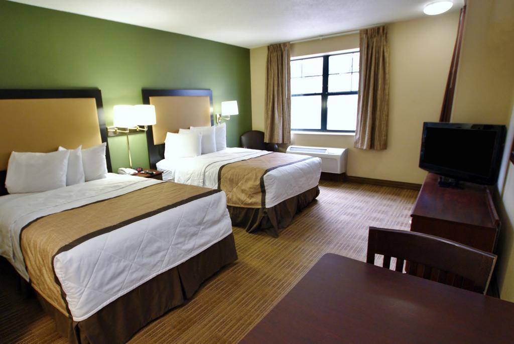 Suburban Studios Minneapolis Блумінгтон Екстер'єр фото