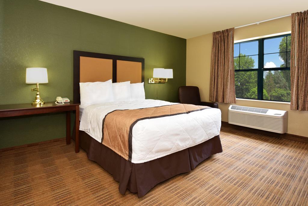 Suburban Studios Minneapolis Блумінгтон Екстер'єр фото